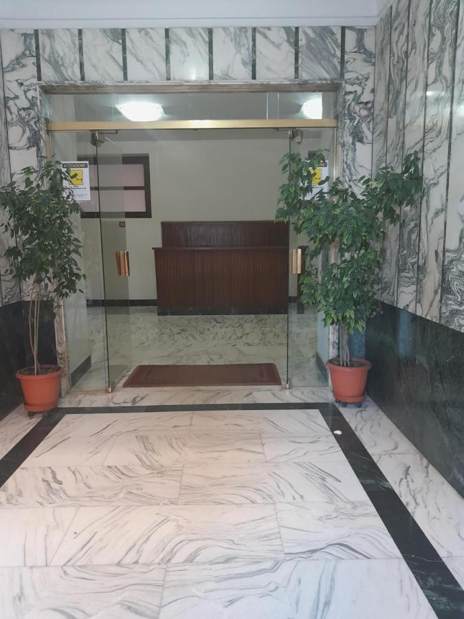 Domus Magnifica Apartment Rome Luaran gambar